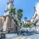 Old Town 아파트