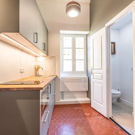 Old Town Apartment Menton